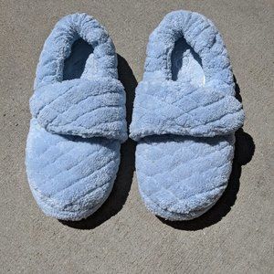 Acorn Slippers 9.5/10.5 Terry Spa Wrap Velcro powder blue